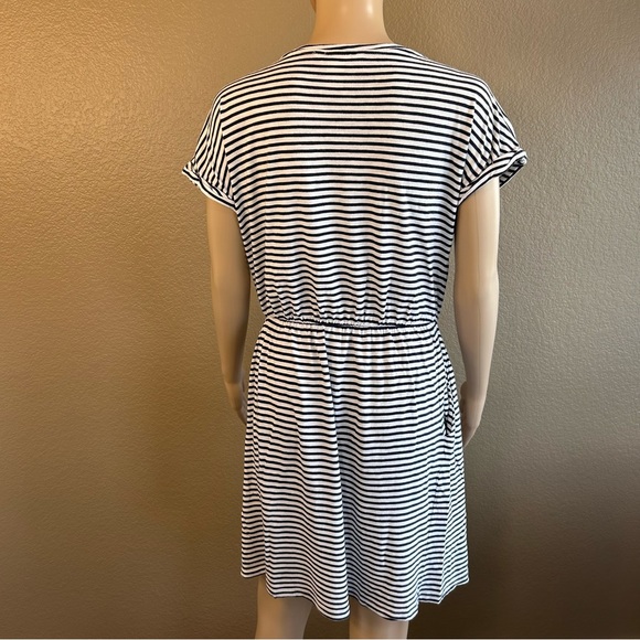 **SOLD** - Picture 3 of 11